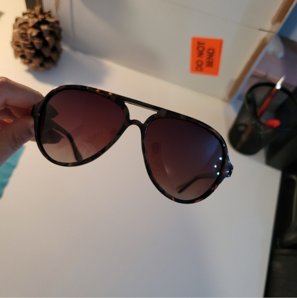 Bundle of 5 NWT Zenni Optical Sunglasses brown with animal print on the arms - Picture 2 of 8